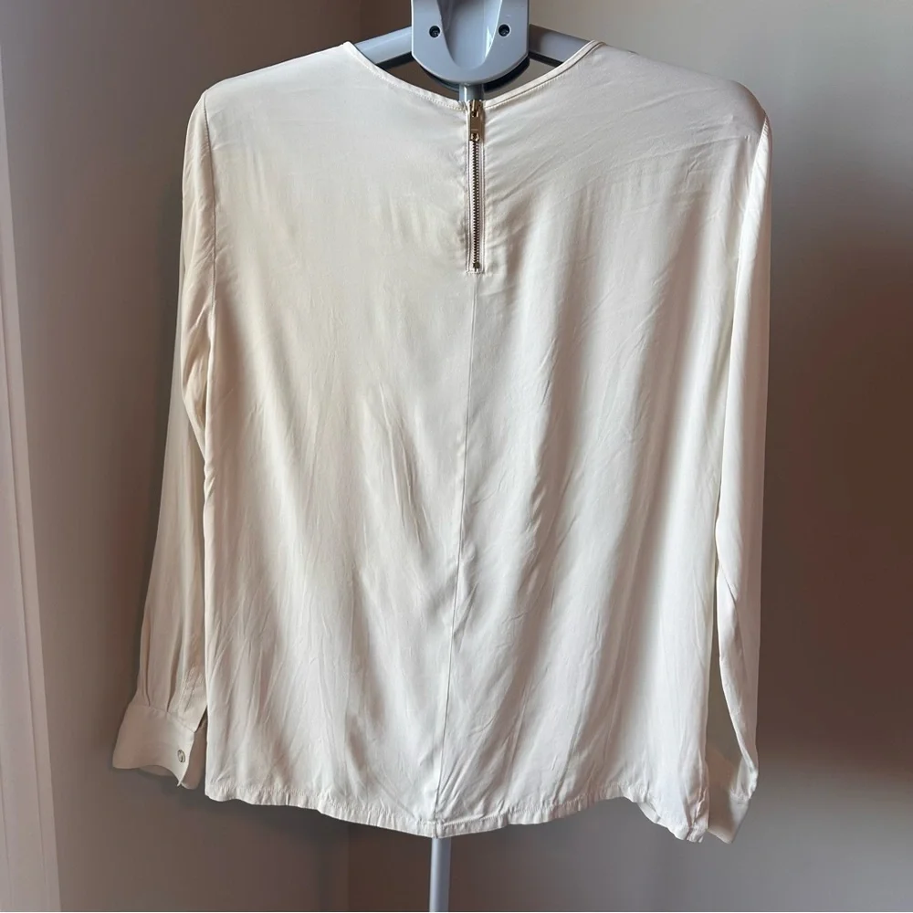 DKNY Silk Blouse Large Ivory Cream Pleated Gold Zipper Back Workwear Victorian